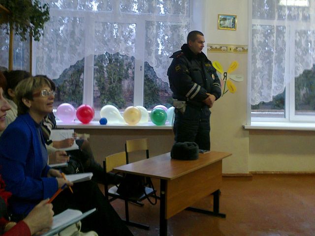 2012-12-10-06